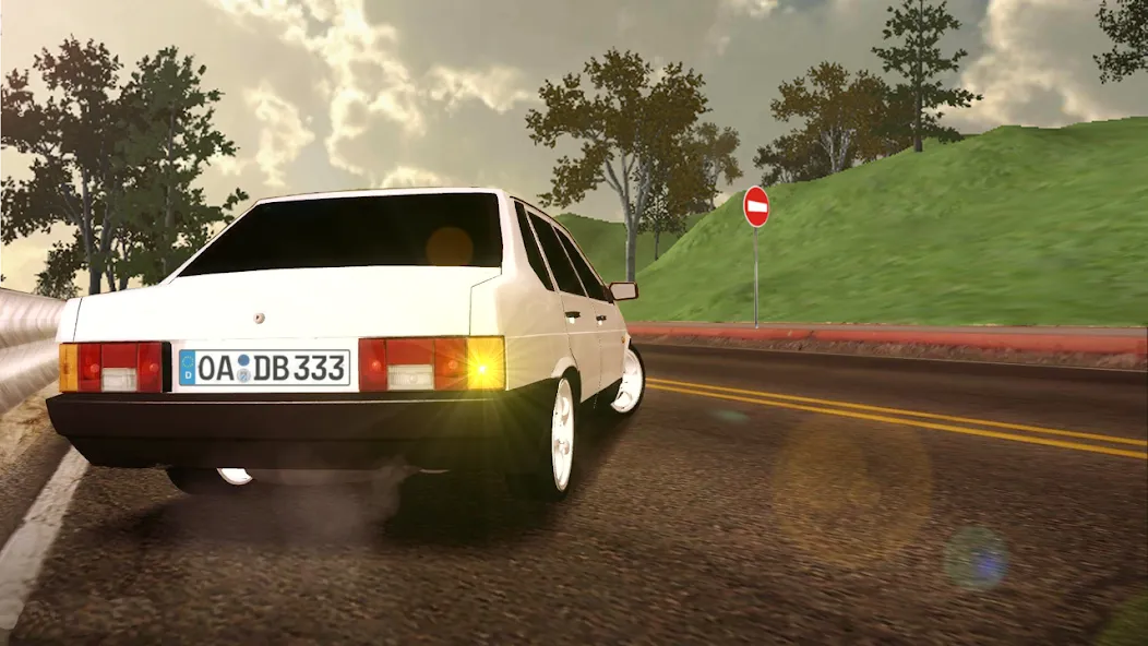 Взломанная Russian Cars: 99 and 9 in City [MOD: безлимитные деньги и топливо] на Андроид — скриншот 1