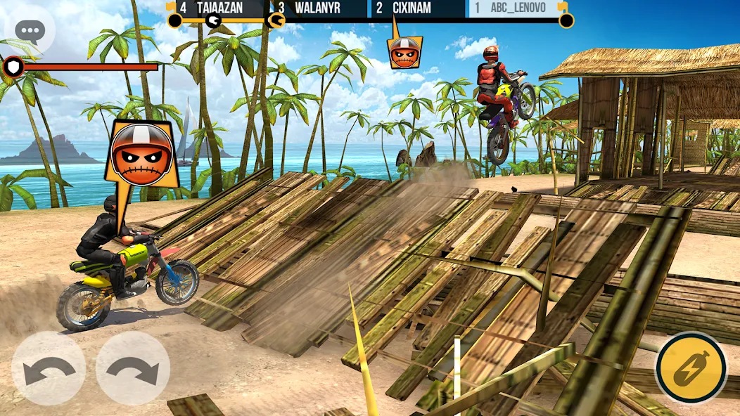 Clan Race: PVP Motocross races [MOD: много денег и все открыто] последняя версия — скриншот 4