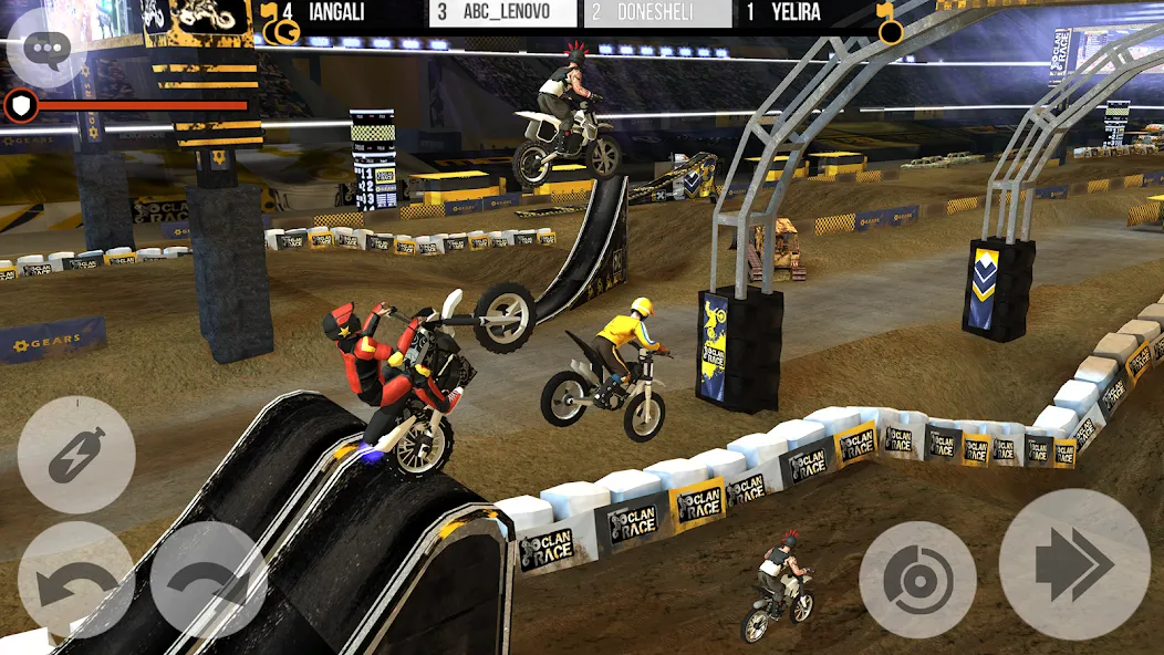 Clan Race: PVP Motocross races [MOD: много денег и все открыто] последняя версия — скриншот 5