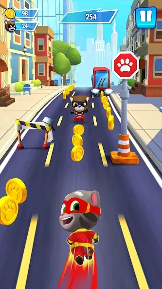 Talking Tom Hero Dash [MOD: безлимитные монеты и все герои] (Бесплатно / APK) — скриншот 1