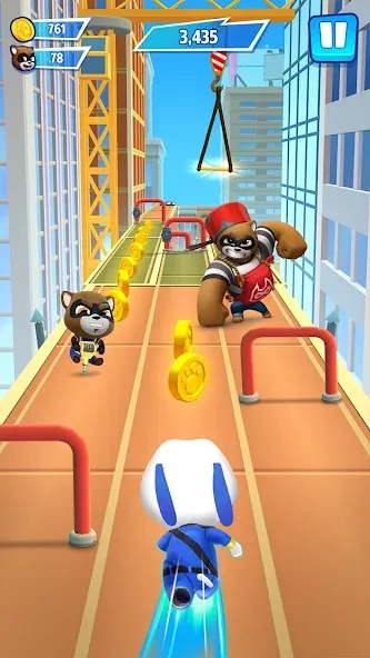 Talking Tom Hero Dash [MOD: безлимитные монеты и все герои] (Бесплатно / APK) — скриншот 2
