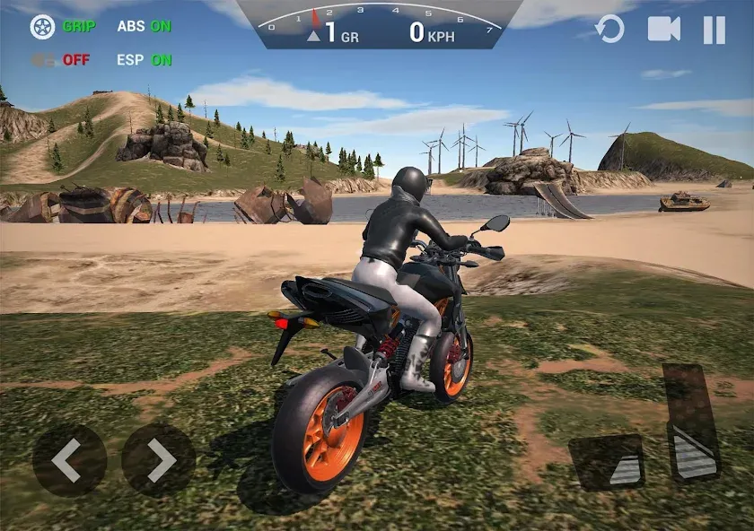Скачать Ultimate Motorcycle Simulator [MOD: безлимитные деньги и все мотоциклы открыты] на телефон — скриншот 4