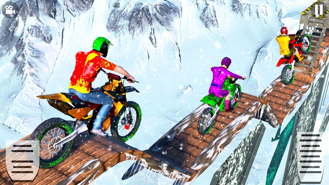 Snow Tricky Bike Stunt Race 3D [MOD: безлимитные деньги и топливо] последняя версия — скриншот 4
