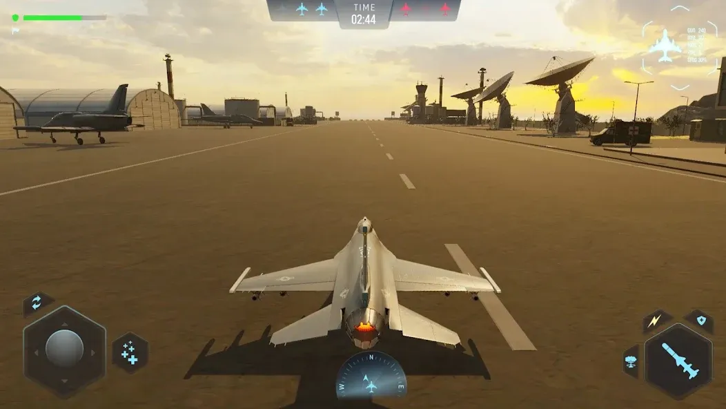 Скачать Sky Warriors: Airplane Games [MOD: безлимитные деньги и улучшенное оружие] на телефон — скриншот 1