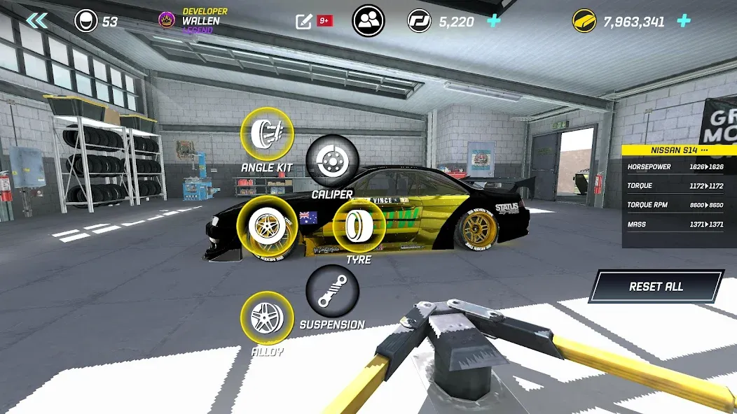 Torque Drift [MOD: безлимитные деньги и топливо] последняя версия — скриншот 2