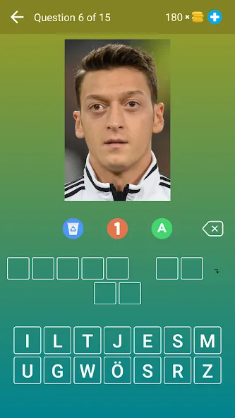 Взломанная Guess the Soccer Player: Quiz [MOD: открыты все игроки и подсказки] на Андроид — скриншот 1
